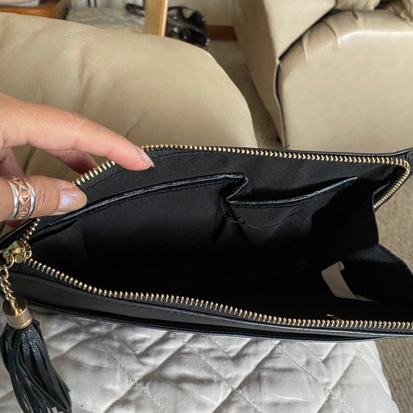 Clutch/purse - Picture 3 of 3